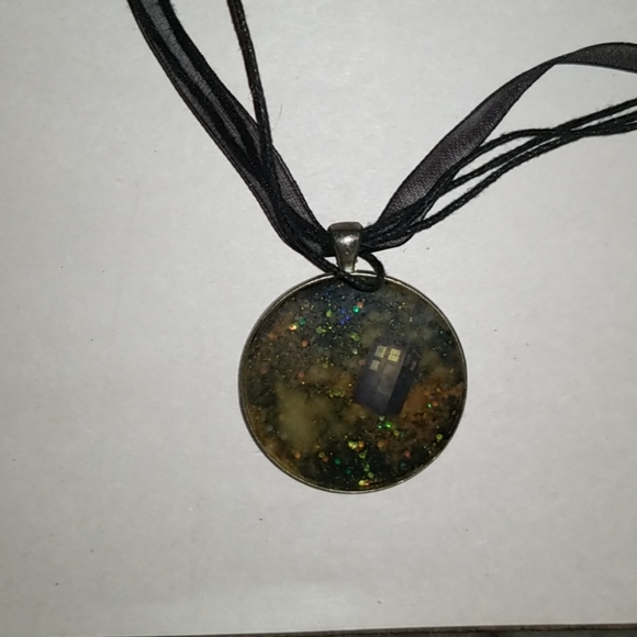 Doctor Who Tardis Necklace Handmade - Picture 2 of 3